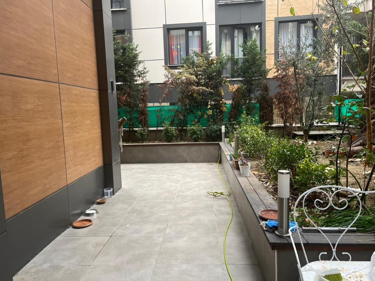 Wide Garden Flat Close To The Memoriall Hospital Hgyhomes2104 イスタンブール エクステリア 写真